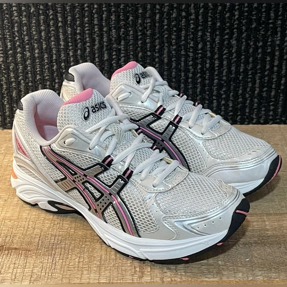 ASICS Gel-Kanbarra 5 - Size 7.5 Womens - Picture 1 of 7